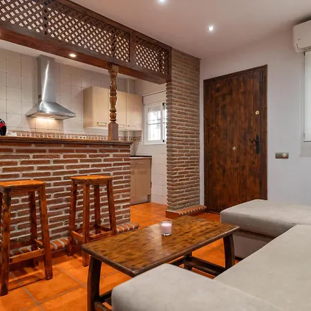 Cozy In With Wifi Marbella